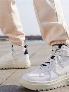 NikeAir Force 1 High Utility 2.0 "Summit White" sneakers Size US8/ EUR39